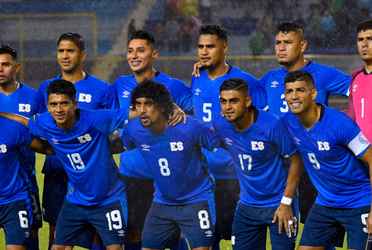 Esta convocatoria presenta notables retornos y algunas sorpresas. Entre los jugadores del ámbito local, destacan regresos del fútbol ocal