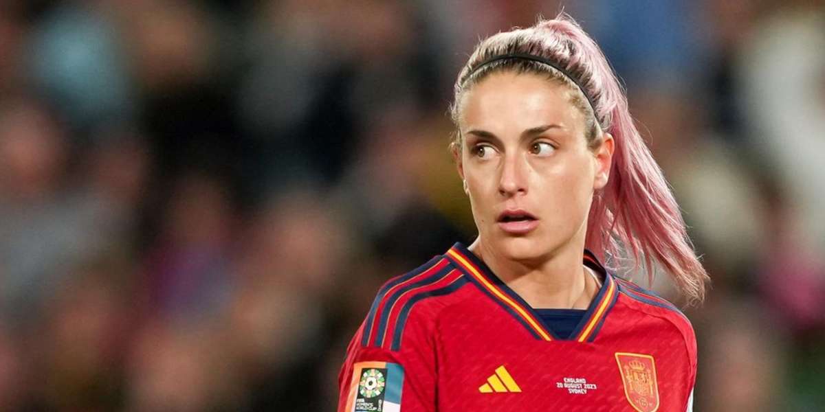 Este lunes, Alexia Putellas, la defensora del FC Barcelona y capitana del equipo nacional, Irene Paredes, así como la arquera Misa Rodríguez