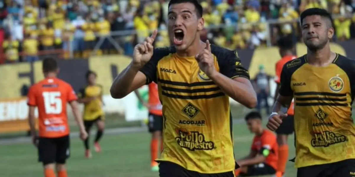 Falta todavía la segunda vuelta, pero el técnico se acuerda de quienes lo daban por el equipo que bajará de categoría