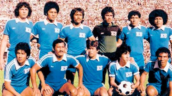 Fue uno de los grandes delanteros del fútbol salvadoreño