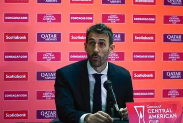 Fuentes habían anticipado la semana pasada que el entrenador sería extranjero, y en este caso, alguien que no estaba familiarizado el país