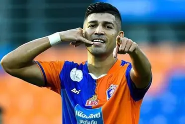 Goles que dan una victoria crucial para su equipo en la CHANG FA CUP, y marcan un hito personal para el delantero cuscatleco en Tailandia