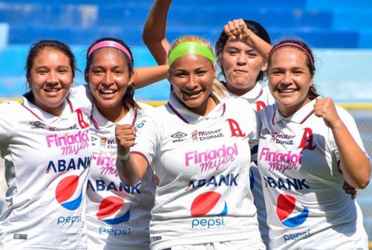 Jocoro y Alianza Women, siguen liderando sus respectivos grupos y mostrando el mejor fútbol en el arranque del torneo femenino