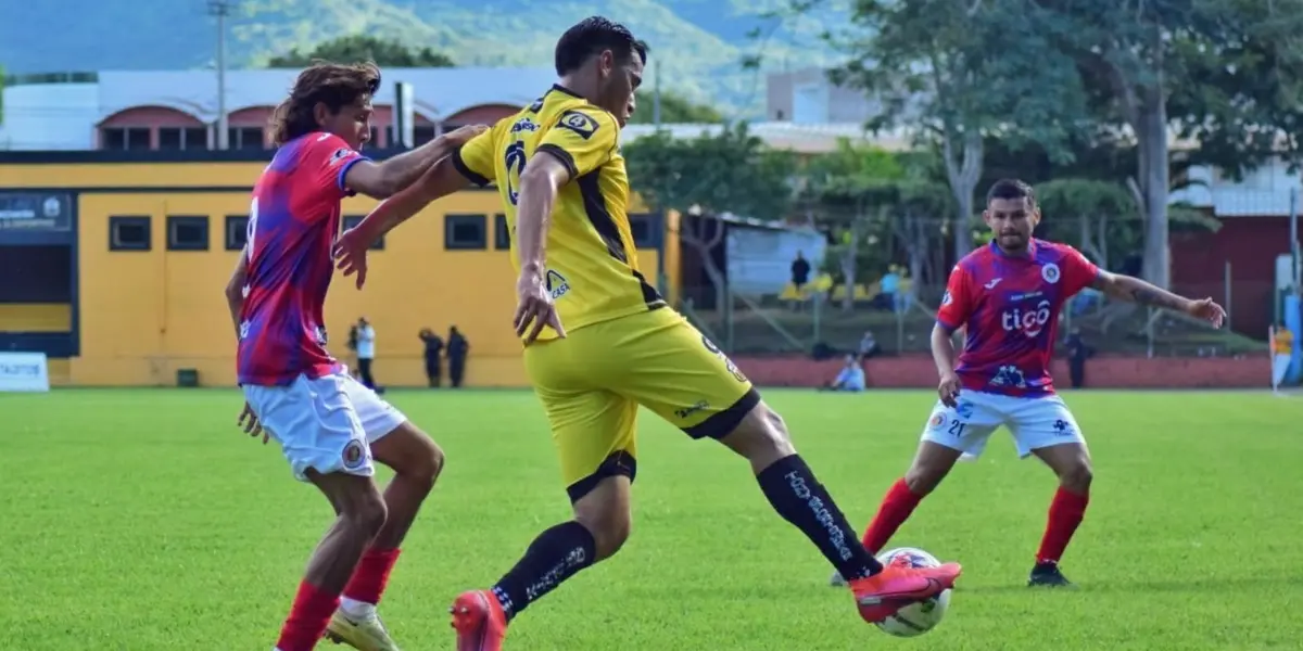José Guevara anotó el segundo gol para FAS, en la victoria y clasificación a cuartos del Apertura 2023