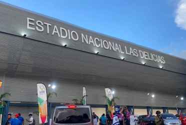La decisión del INDES ha sido criticada por el Santa Tecla FC, que asegura que la remodelación del estadio no afecta sus partidos