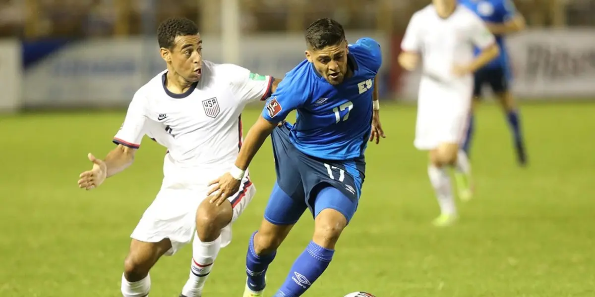 La destacada actuación de Henríquez se produjo en el minuto 29 del encuentro. El extremo nacional inició la jugada en la banda izquierda