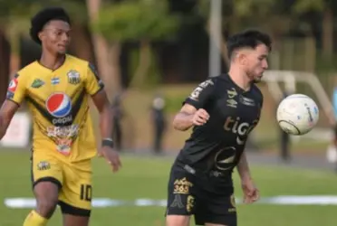 La jugada en cuestión ocurrió al minuto 7, cuando Camilo Delgado logró anotar lo que parecía ser el primer gol del encuentro