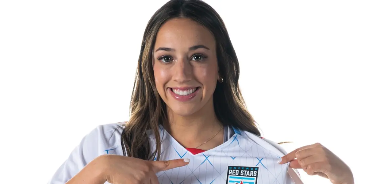 La novedad en la convocatoria de la Selecta Femenina es la futbolista de 24 años originaria de California, Estados Unidos