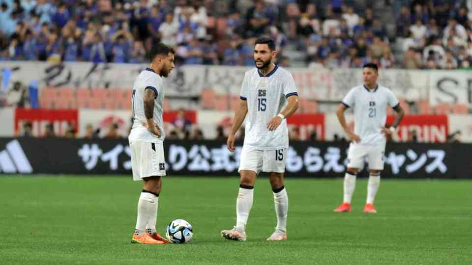 La selección disputó esta mañana su primer partido amistoso de la gira por Asia.