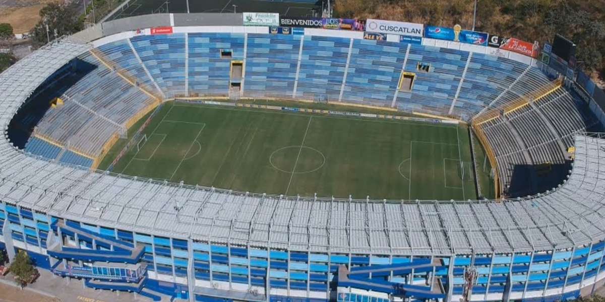 La supervisión de estos trabajos está a cargo del afamado arquitecto mexicano Raúl Barrios, quien ha sido respaldado por la Federación