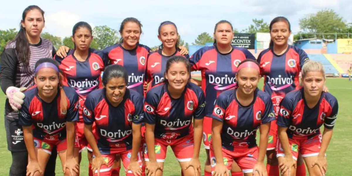 Las futbolistas habían manifestado que el club les adeudaba el salario correspondiente al mes de septiembre y 23 días de octubre