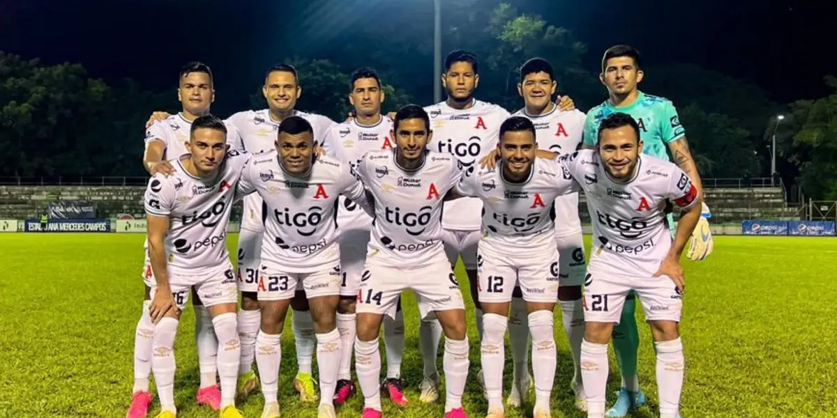 Los albos enfrentarán a CD Águila en la semifinal, en el duelo que se especula será el más interesante de dos favoritos al título