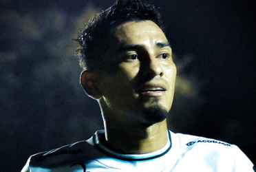 Los albos han contado con muchas llegadas pero no han podido concretar, el Limeño también ha gozado de llegadas para poder anotar