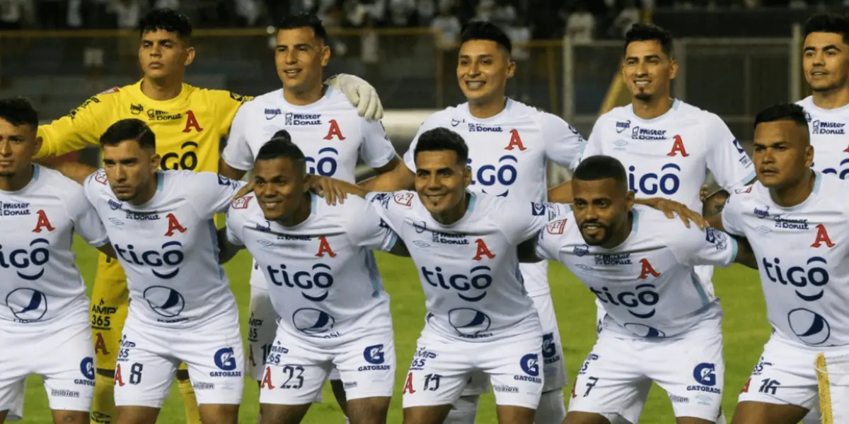 Los albos quieren ascender en la tabla, saben que la plantilla da para más que un quinto lugar, los de Ahuachapán, quieren retomar victorias