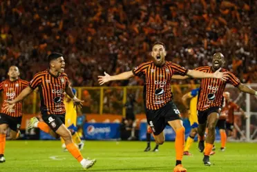 Los emplumados tienen la ventaja en la gran final y se han quedado a las puertas de liquidar el partido con las ocasiones que ha generado