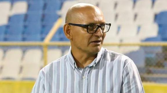 Manifestó su desacuerdo con algunas decisiones de Hugo Pérez en la azul y blanco