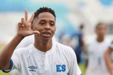 Mayer Gil, uno de los llamados a la selección, expresó su alegría y emoción por ser seleccionado por el nuevo entrenador de la azul y blanco