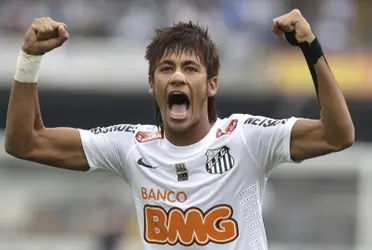 Neymar lo ganó todo con el Santos, incluyendo una Copa Libertadores.