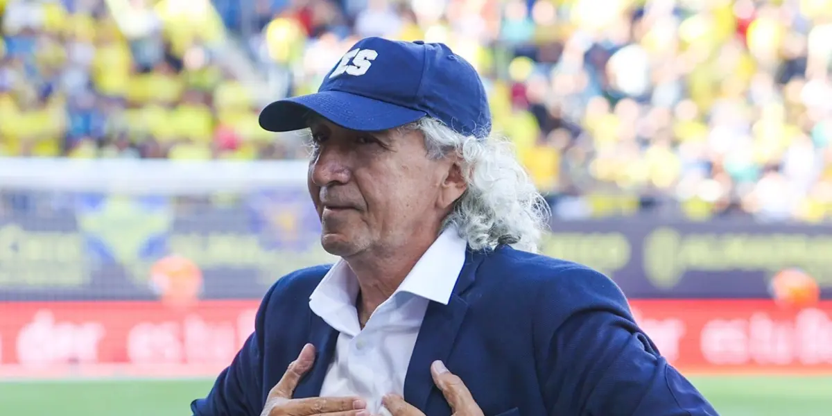 No existe otro equipo de fútbol profesional en el mundo que mantenga la figura de un exjugador tan presente como lo tiene el Cádiz