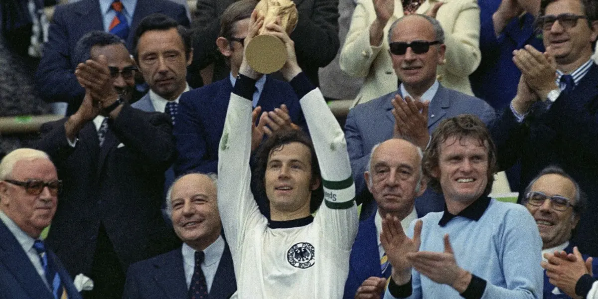 No solo fue un ídolo alemán, sino que su legado superó fronteras y se convirtió en un ídolo mundial por su estilo de juego, un líbero eterno