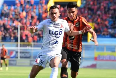 Paquidermos y emplumados son habituales equipos que juegan esta instancia, pero así se maneja la serie particular entre ambos equipos