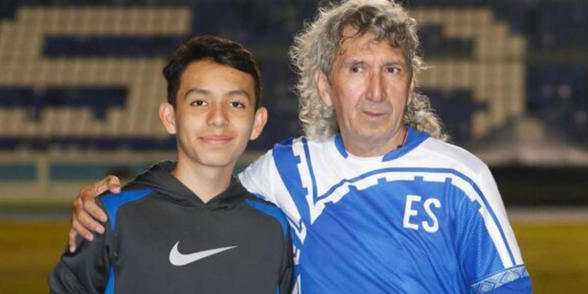 Hijo de leyenda del fútbol salvadoreño dijo esto acerca del deporte nacional
