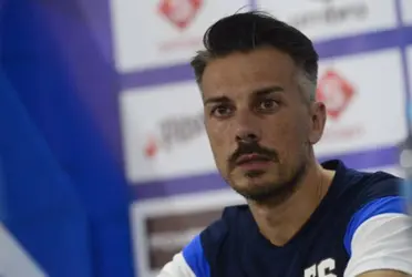 Rubén de la Barrera renunció al cargo ed director técnico.