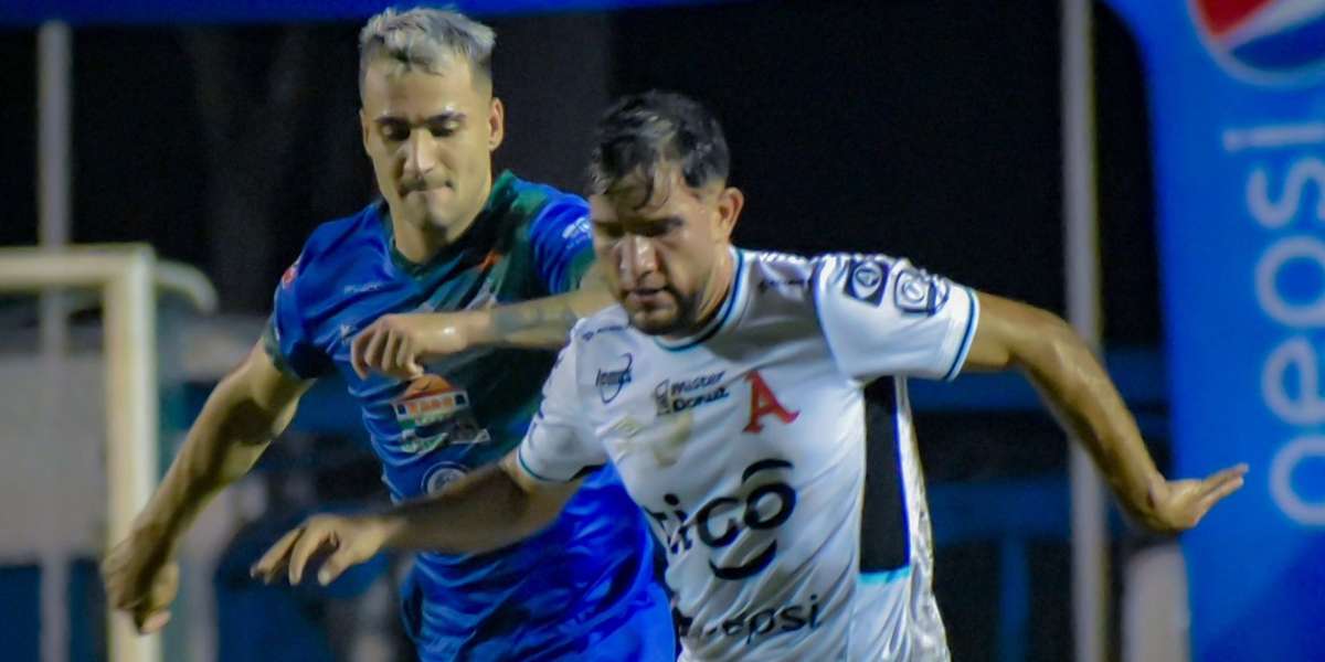 Un gol de Henry Romero fue suficiente para que el albo se llevara los tres puntos en un partido muy disputado, y vuelven a la senda del gane