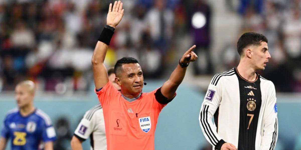 Uno de los árbitros más destacados es Iván Barton, quien ha sido designado para liderar el partido de la Liga A entre